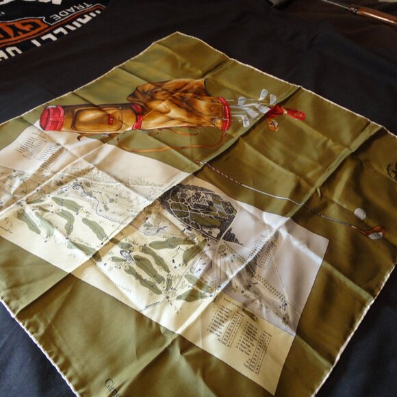 Silk Scarf , Vintage Gleneagles Hotel Golf Course Excellent Condition 30 x 30 - Picture 11 of 12